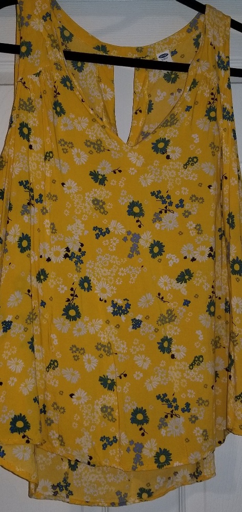 Old Navy v neck yellow tank
